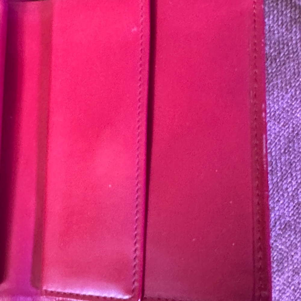 Burberry Red Slim BiFold Wallet - Picture 15 of 17